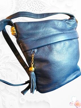 Vintage Toni Genuine Leather Shoulder Bag Gold Hardware Tassel Navy 1N